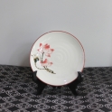 Đĩa sứ tròn vẽ tay Sen chỉ hồng phi 16cm (Kem)