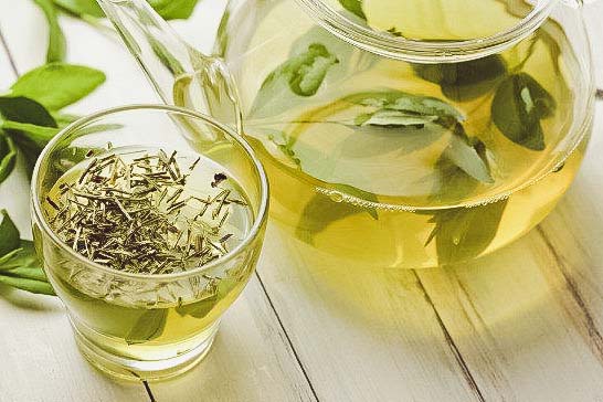trà thảo mộc cỏ ngọt